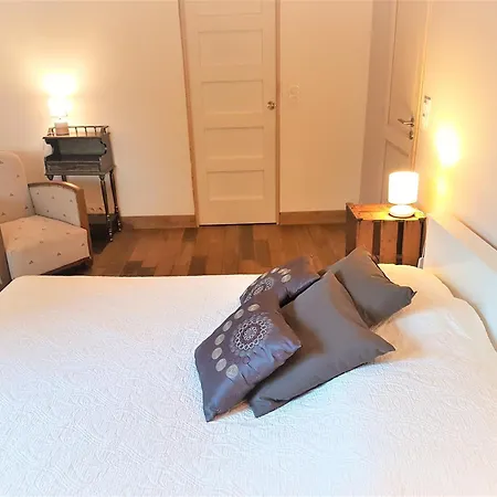 Maison Chaleureuse Avec Piscine Nîmes
