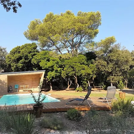 Hotel Maison Chaleureuse Avec Piscine *